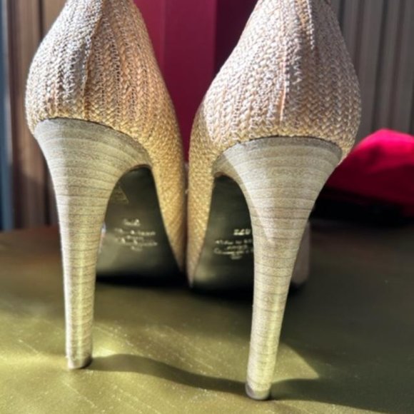 Valentino Size 7.5 Raffia heels - Picture 2 of 15
